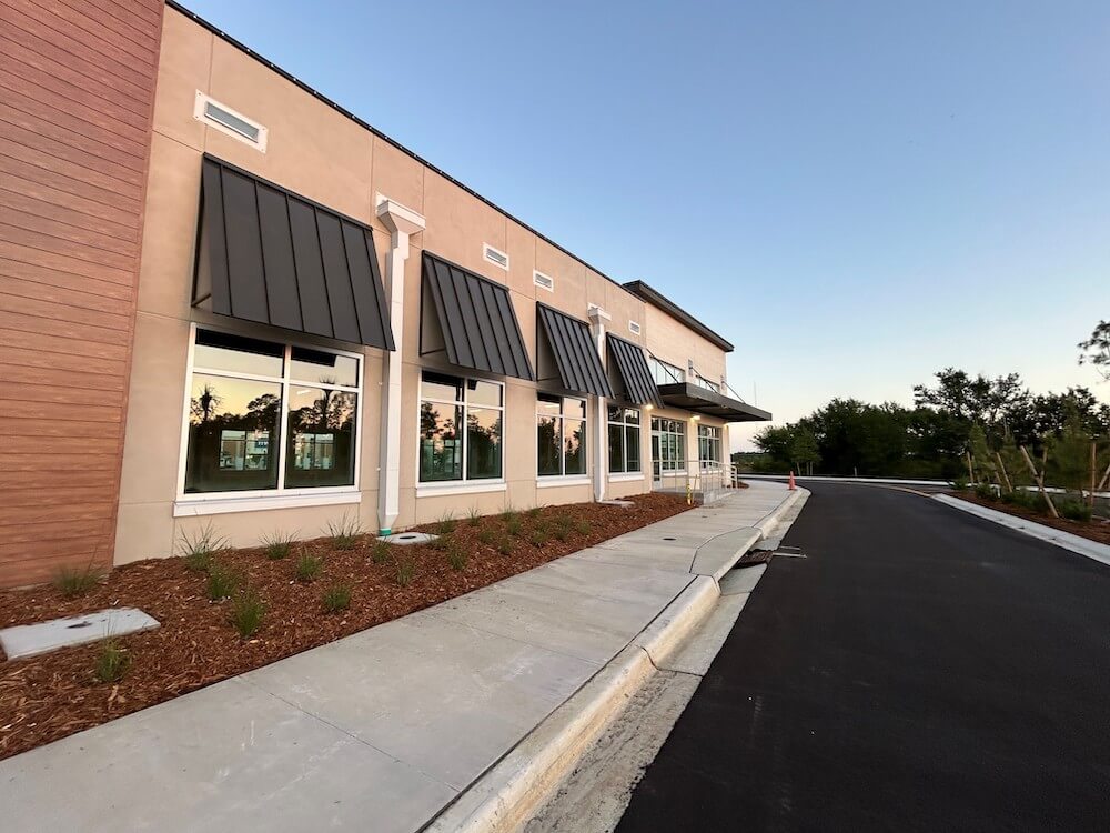 Pioneering Partnership with Tampa General Hospital Brings a New Level of Health and Wellness to Babcock Ranch | Babcock Ranch Tampa General babcock ranch location road side view